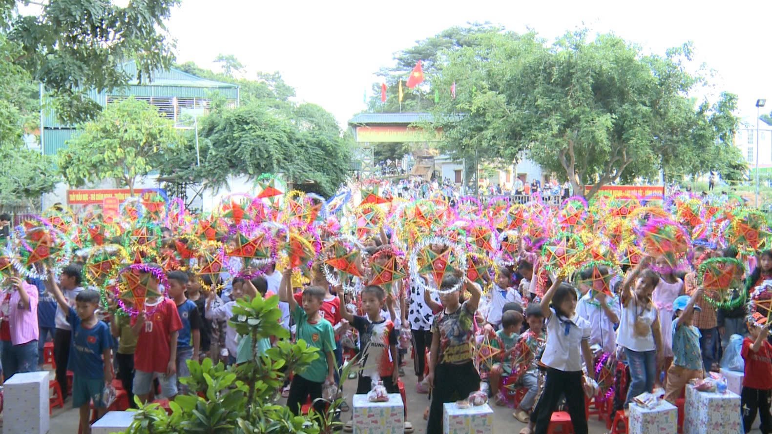 Tổng Bí thư, Chủ tịch nước Tô Lâm gửi Thư chúc Tết Trung thu cho các cháu thiếu niên, nhi đồng